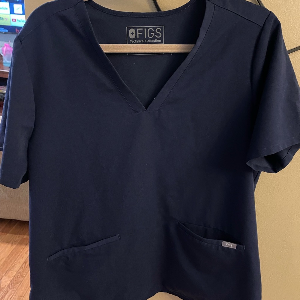 Casma xl navy top